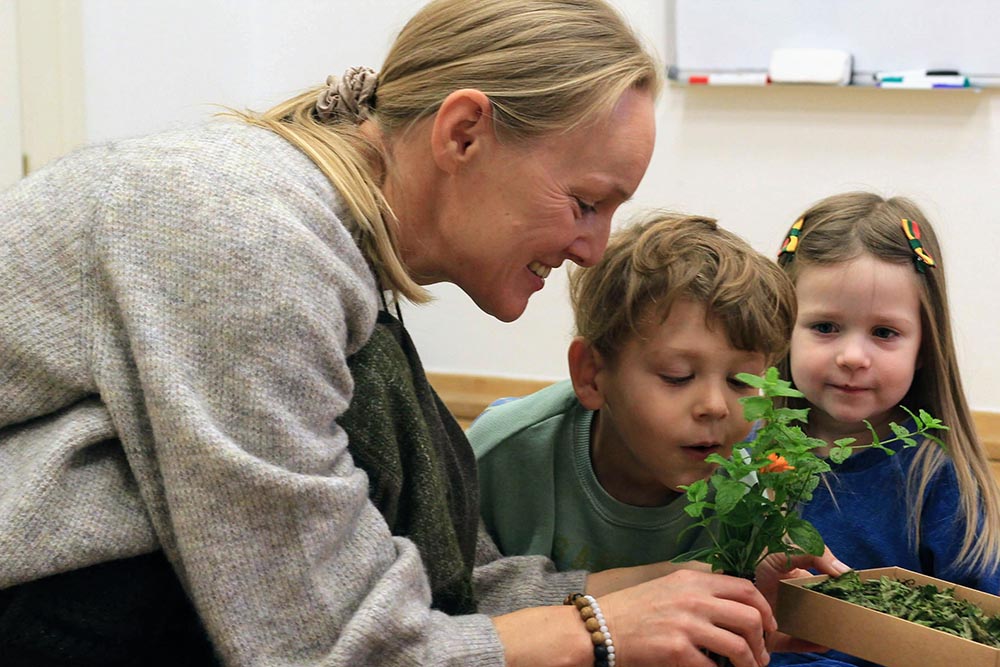 Edukacija su žolininkė